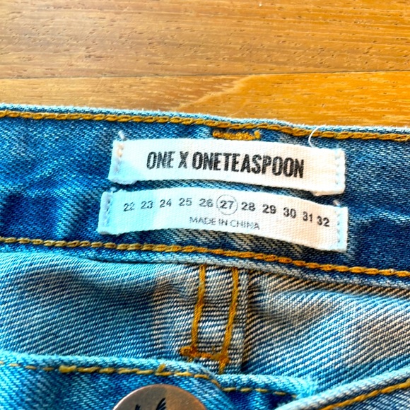 One Teaspoon Lola Awe Blue Embroidered Jeans - Picture 13 of 16